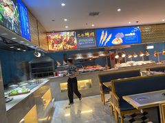 -锤头鲨毛肚海鲜烤肉自助餐厅(国购广场店)