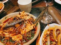 -张大胡子鱼头火锅酒楼(长益路店)
