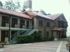 -香港大学