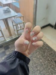 -丽心自助美甲美睫