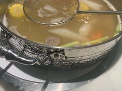 -左庭右院鲜牛肉火锅(浦江欢乐颂店)