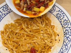 -李与白包子铺(桐梓林店)