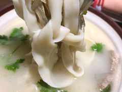-重庆老字号·吴抄手·高豆花(T3航站楼店)