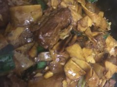 五花肉焖笋-和记菜馆