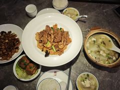 -闫府私房菜·老字号(恒隆店)