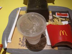 -麦当劳(百联西郊购物中心店)