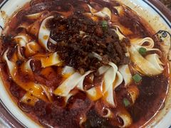 -雷祖芳老妈蹄花店