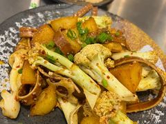 -微醺烤牛·炭火烧烤·精酿啤酒(东郊记忆店)