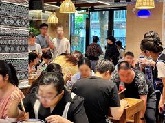 -云阿蛮云南生烫牛肉米线(奉贤路店)