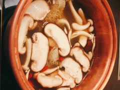 -滇釜火锅·能喝汤的火锅(车公庄店)