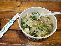 -手劲鱼丸馄饨铺(哈一百店)