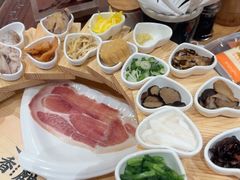 -香麒园·过桥米线·南湖雅宴
