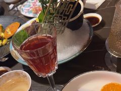 -海派悦庭·海胆烧麦·新融合菜(凯德广场店)