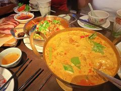 -大头虾越式风味餐厅(光明广场店)