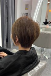 -艾美A·M Hair Salon