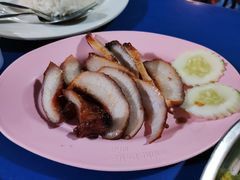 -席娜卡琳火车铁道夜市