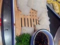 -山河屯铁锅炖· 东北菜·特色鲜鹅锅(开发区一店)