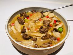 毛芋牛肉-千百味红餐厅·江西菜(绿地双子塔店)