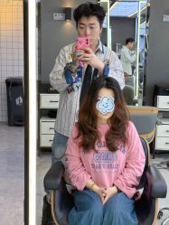 -藤野造型烫发染发