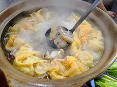 -威邵鸡煲(西华路总店)