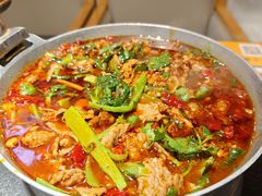 -万重锦·人文川菜馆(骡马市店)