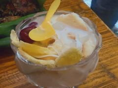 -蜗牛小馆醉乡民谣云南菜(惠新西里店)