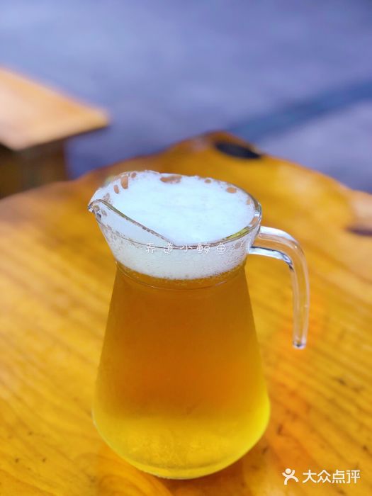 润鑫本地海鲜大排档扎啤图片