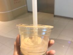 拿铁-瑞幸咖啡(中环国际广场店)