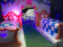 -七彩云南欢乐世界