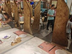 -四海一家自助餐(益田假日广场店)