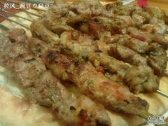 羊肉串&馕-东方亚克西餐厅(西康路店)