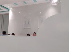 大堂-姚姚酸菜鱼·金戈戈香港豉油鸡(喜荟城联名店)