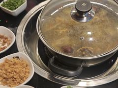 -丫丫汤膳打边炉(宏府408坊店)
