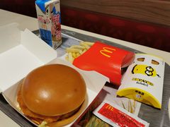 小黄人鲜虾堡套餐-麦当劳(武商建二店)