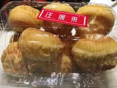鲜奶泡芙-汪保来(杭州解放路店)