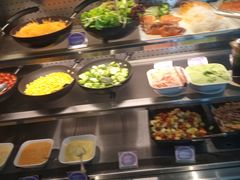 -彩虹云霄酒店75层国际自助餐
