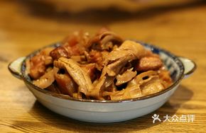 Bamboo Shoot Dry Meat Roast