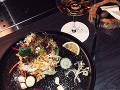 熏鸡鲜疏坚果仁沙律-新城概念餐厅