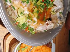 -蜜桃餐厅·伴山(湖滨商业街店)