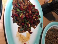 -呷湘厨·鱼汤捞饭·剁椒鱼头·辣椒炒肉(国家会展中心店)