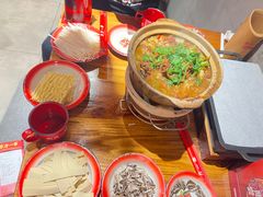 炭烤鸡肉煲-东方一串·龙虾烧烤·特色烤鱼(柳州路店)