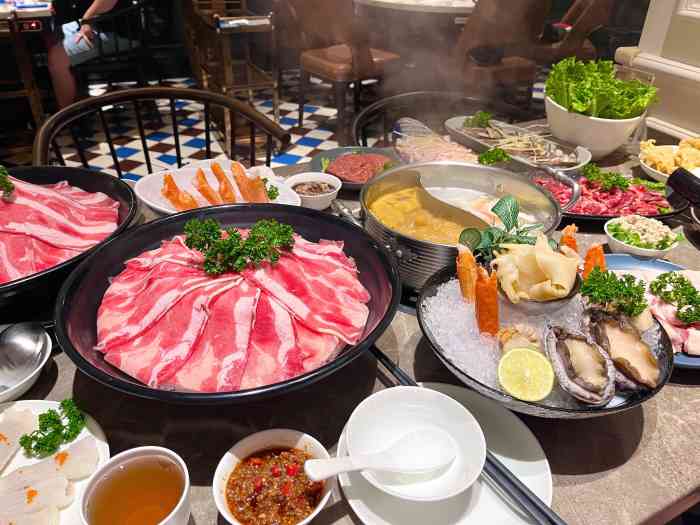 一哥澳门豆捞 · 澳门特色火锅(岭南站店)-"人气爆棚的一哥豆捞～周五