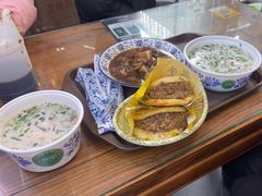 -穆得·老周家牛肉烧饼(普利街店)