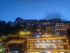 -苗湘食府(十年店)