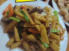 -三点小吃(山大店)