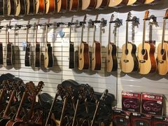 -柏斯音乐艺术中心·钢琴·吉他(世纪金源店)