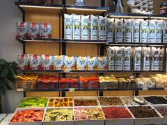 零售区-品忆香炒货工坊(西稍门店)