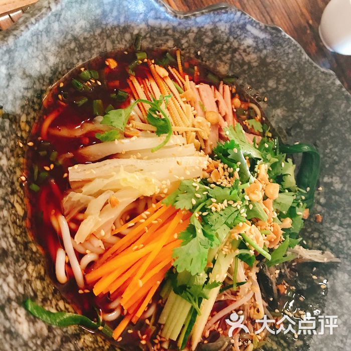 滇香八斗云南美食凉拌米粉图片-北京云南菜-大众点评网