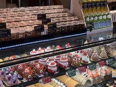 -银座仁志川·生吐司专门店(香港广场店)
