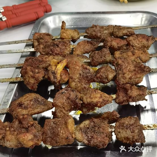 喀纳斯烤肉拌面